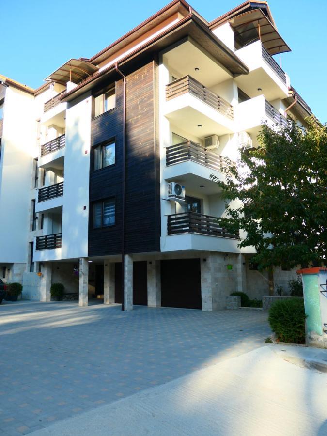 Nikol 2 Deluxe Lägenhet Velingrad Exteriör bild