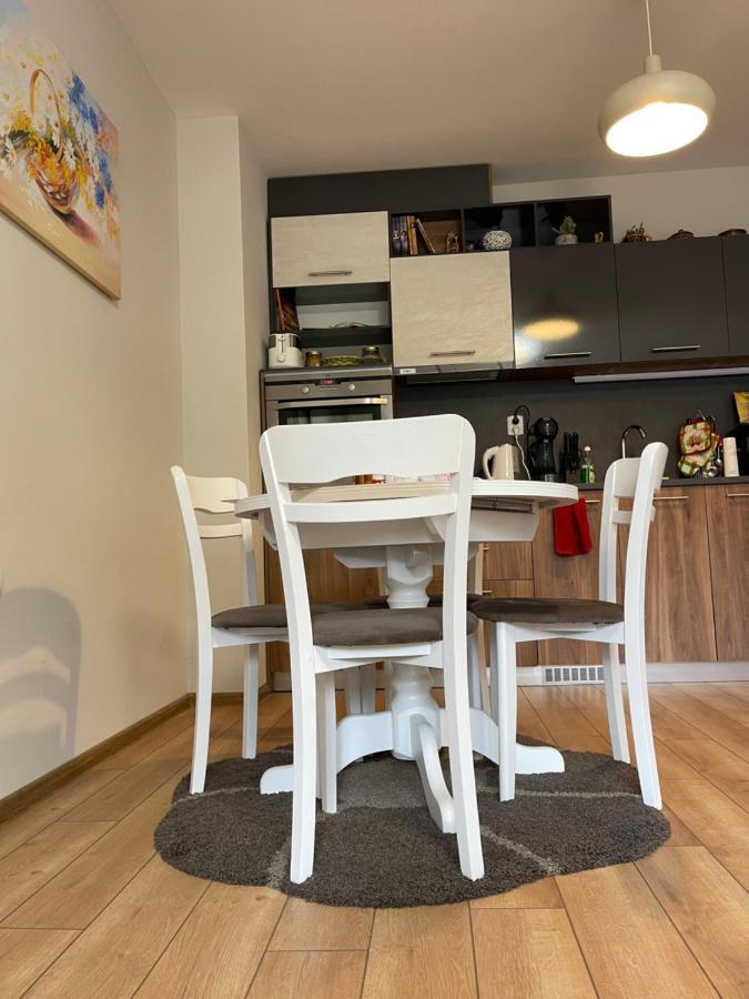 Nikol 2 Deluxe Lägenhet Velingrad Exteriör bild