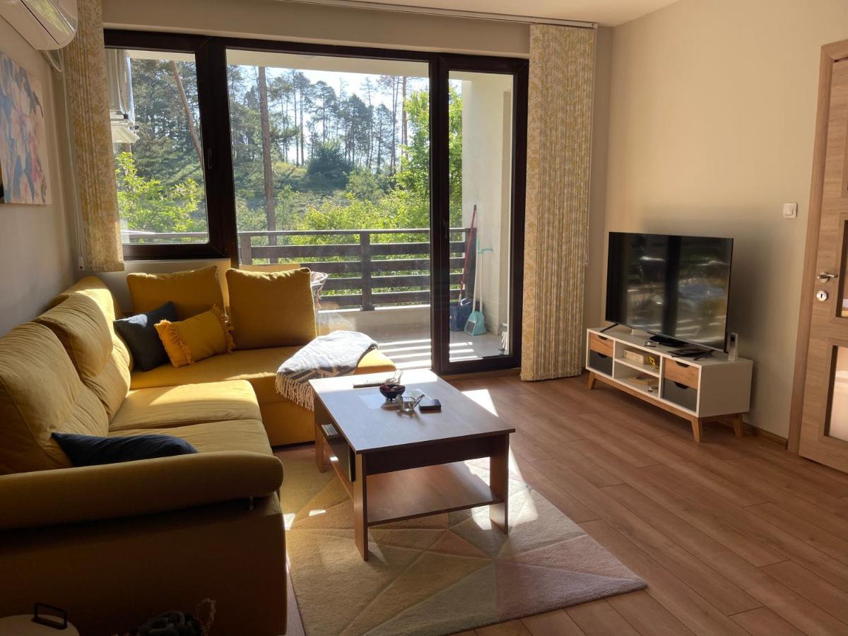 Nikol 2 Deluxe Lägenhet Velingrad Exteriör bild
